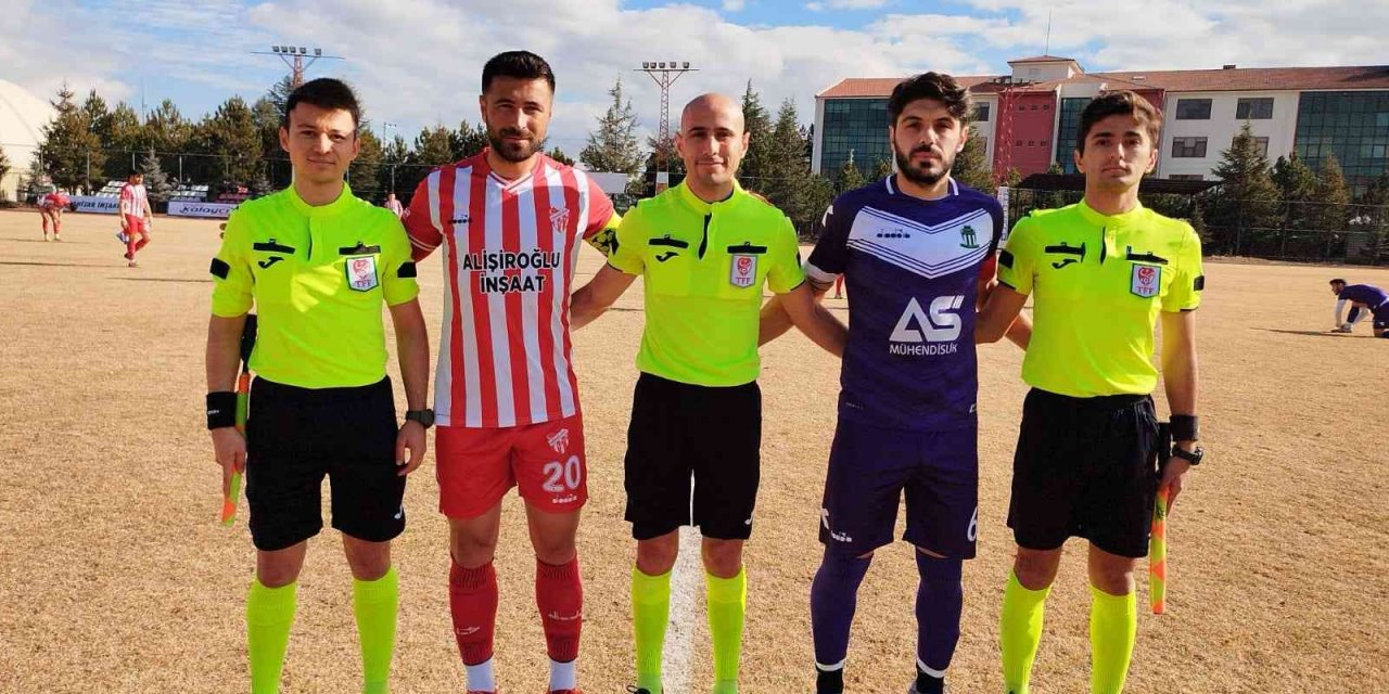 Şuhut Belediye Hisarspor Emirdağ Spor engeline takıldı