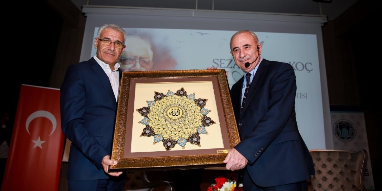 Diriliş Şairi Sezai Karakoç, Battalgazi’de anıldı