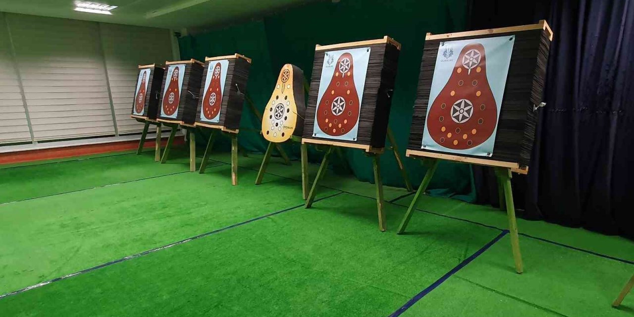 Nevşehir Belediyesi okçuluk kursu açtı