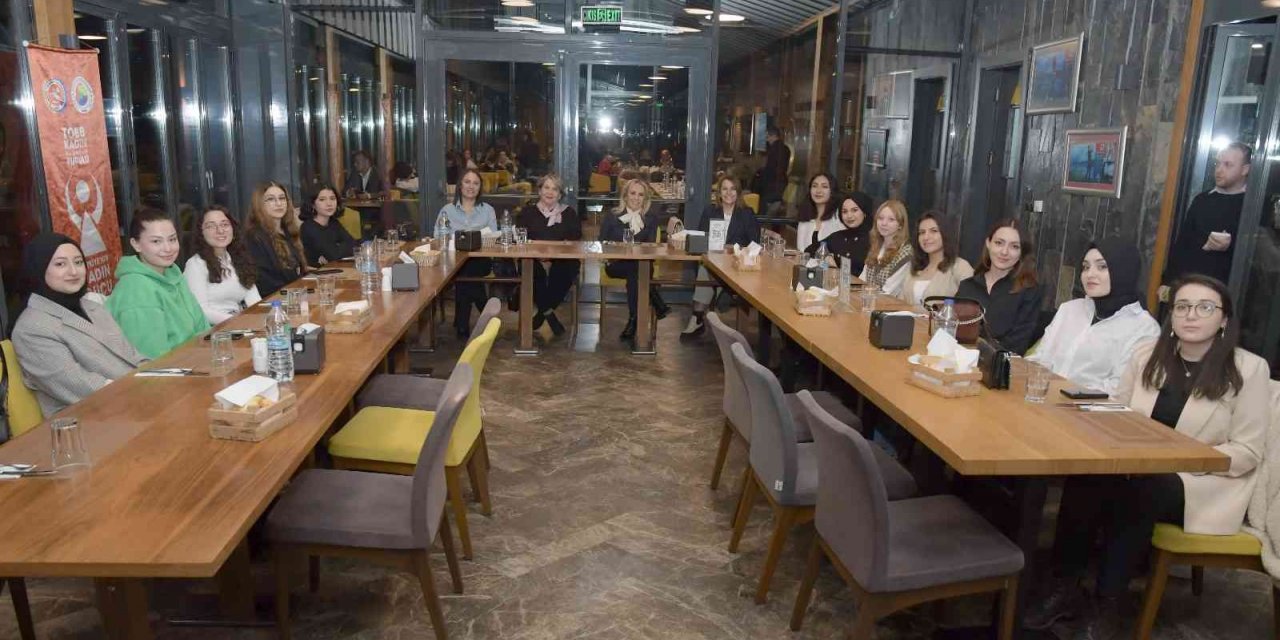 Akyüz: “Gençlerimize rehberlik etmeye hazırız”