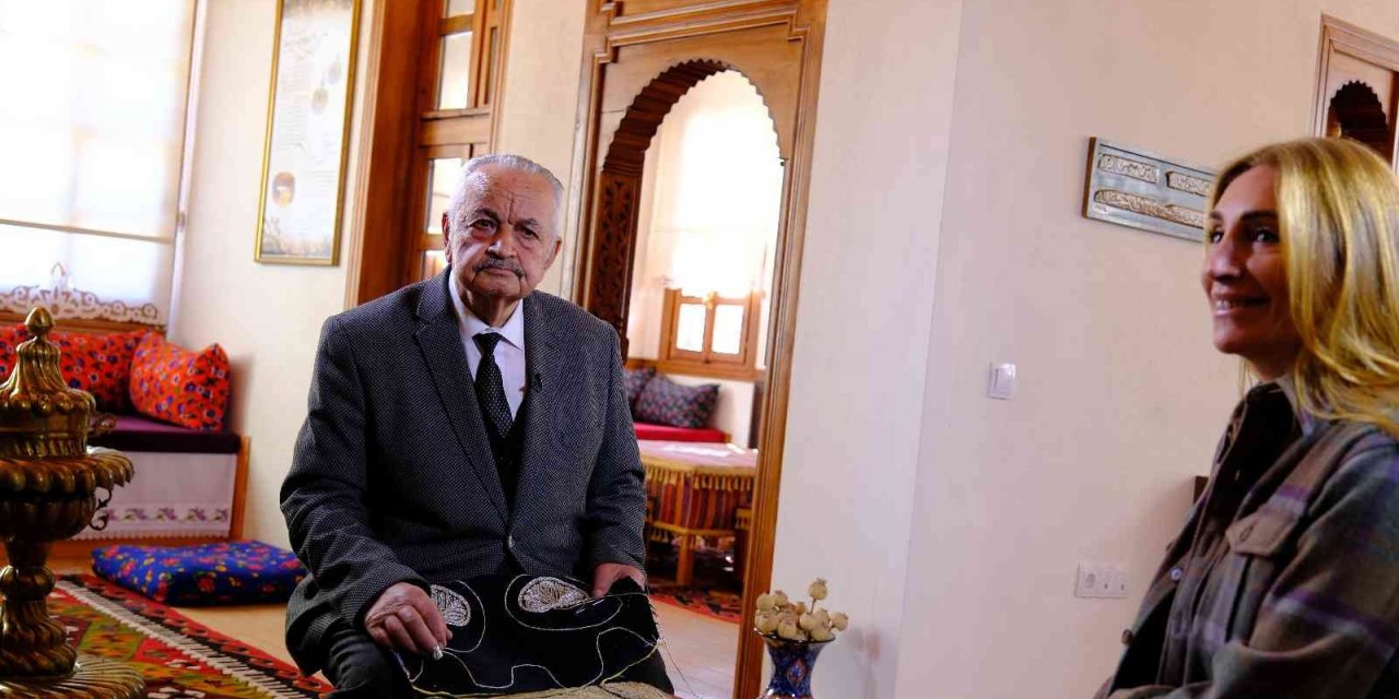 ’Sivrihisar Sarkası’ dünyaca ünlü moda tasarımcılarının gözdesi oldu