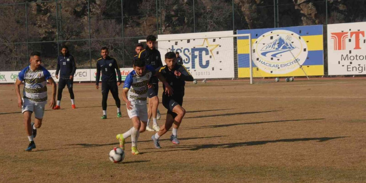 Bölgesel Amatör Lig: Hacılar Erciyesspor: 1- Erfa Çayıralan Esnafspor: 2