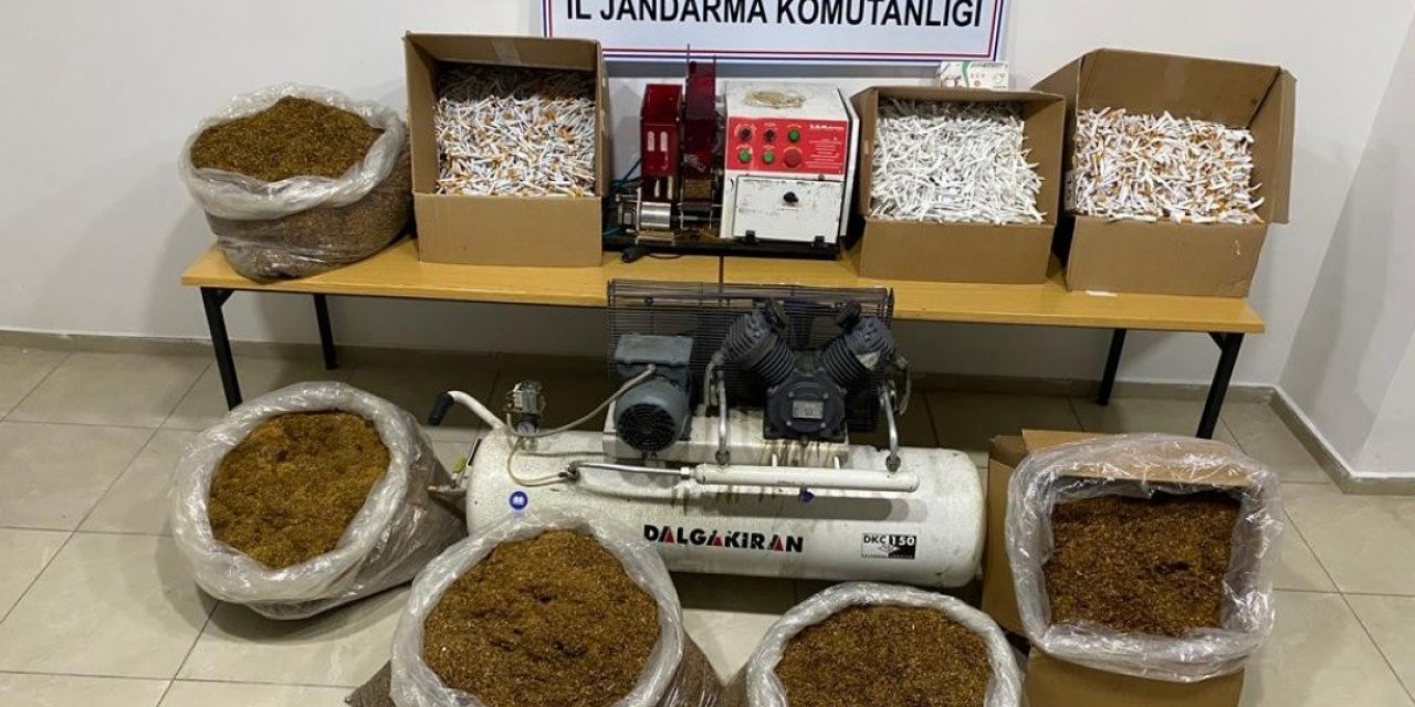 Kaçak tütün sattığı tespit edilen şüpheliyi jandarma yakaladı