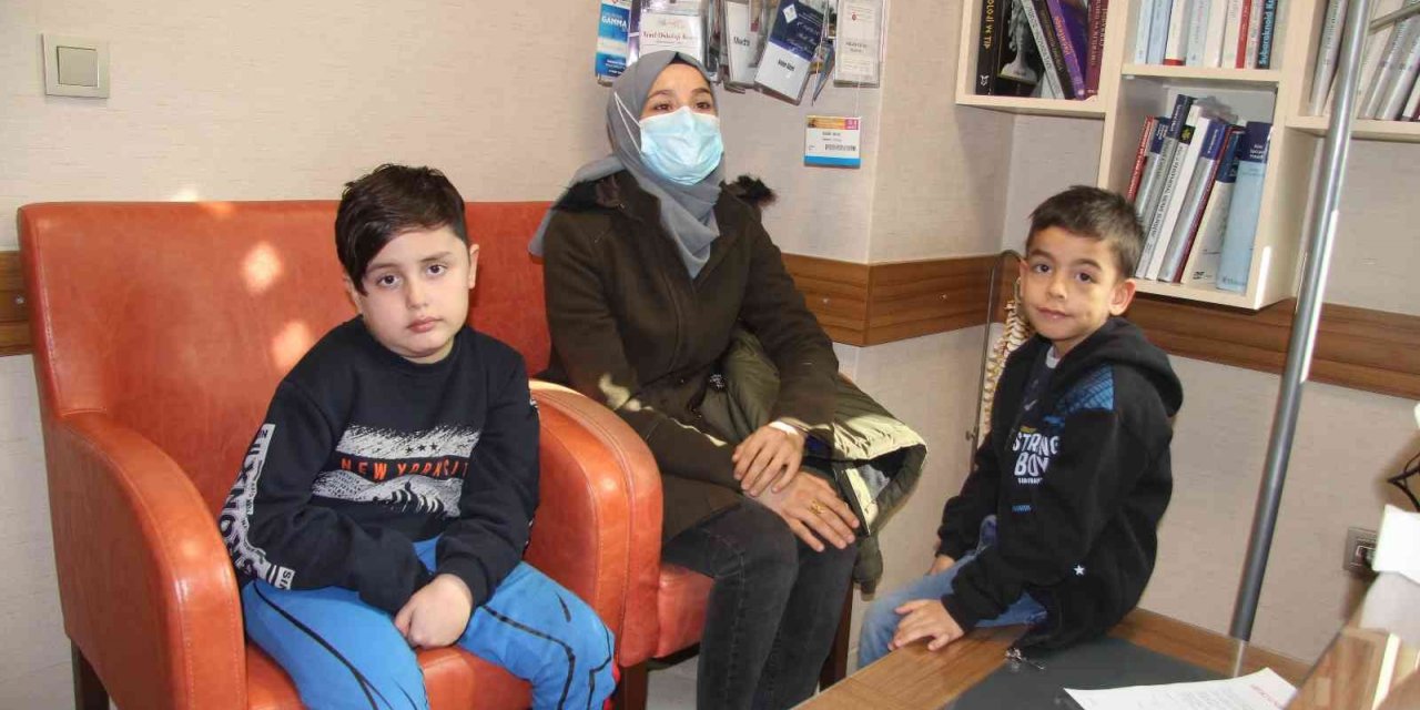 Pansuman için hastaneye götürülen çocuğun kafasından mermi çıktı