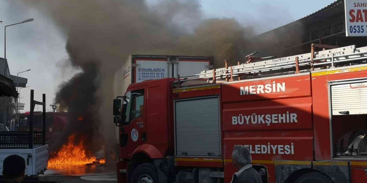 Tır alev alev yandı