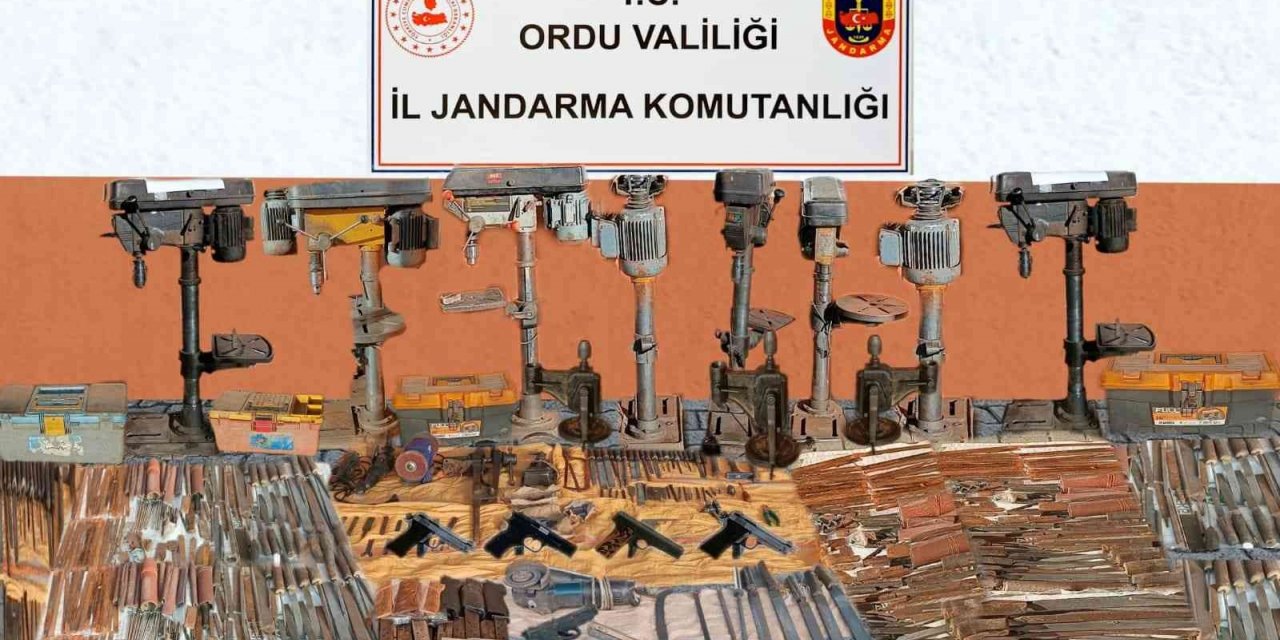 Ordu’da jandarmadan kaçak silah operasyonu: 9 şüpheli yakalandı