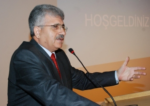 Üniversite gençliğine ahlaki eleştiri!
