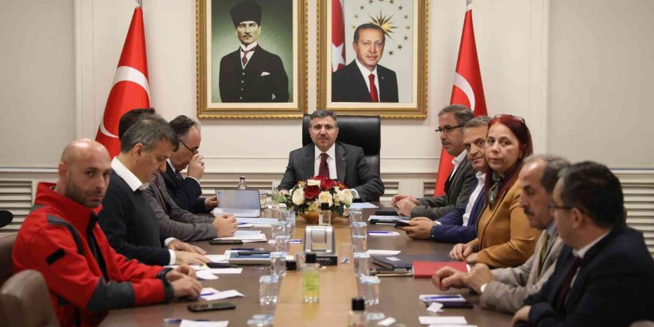 Depremin yaraları sarılıyor