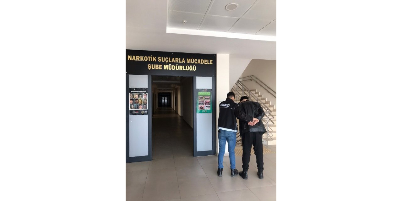 Uyuşturucu ticaretinden kesinleşmiş hapis cezası olan şahıs yakalandı