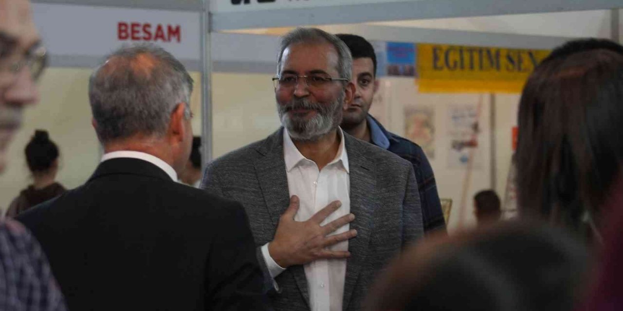 Başkan Bozdoğan: "Çukurova Kitap Fuarı tanıtımımıza katkı sağladı"