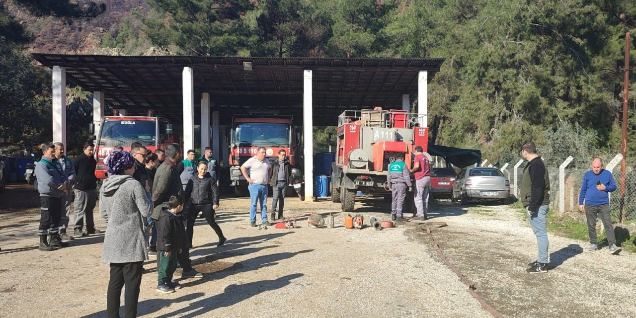 Marmaris’te yangın gönüllüsü eğitimi verildi