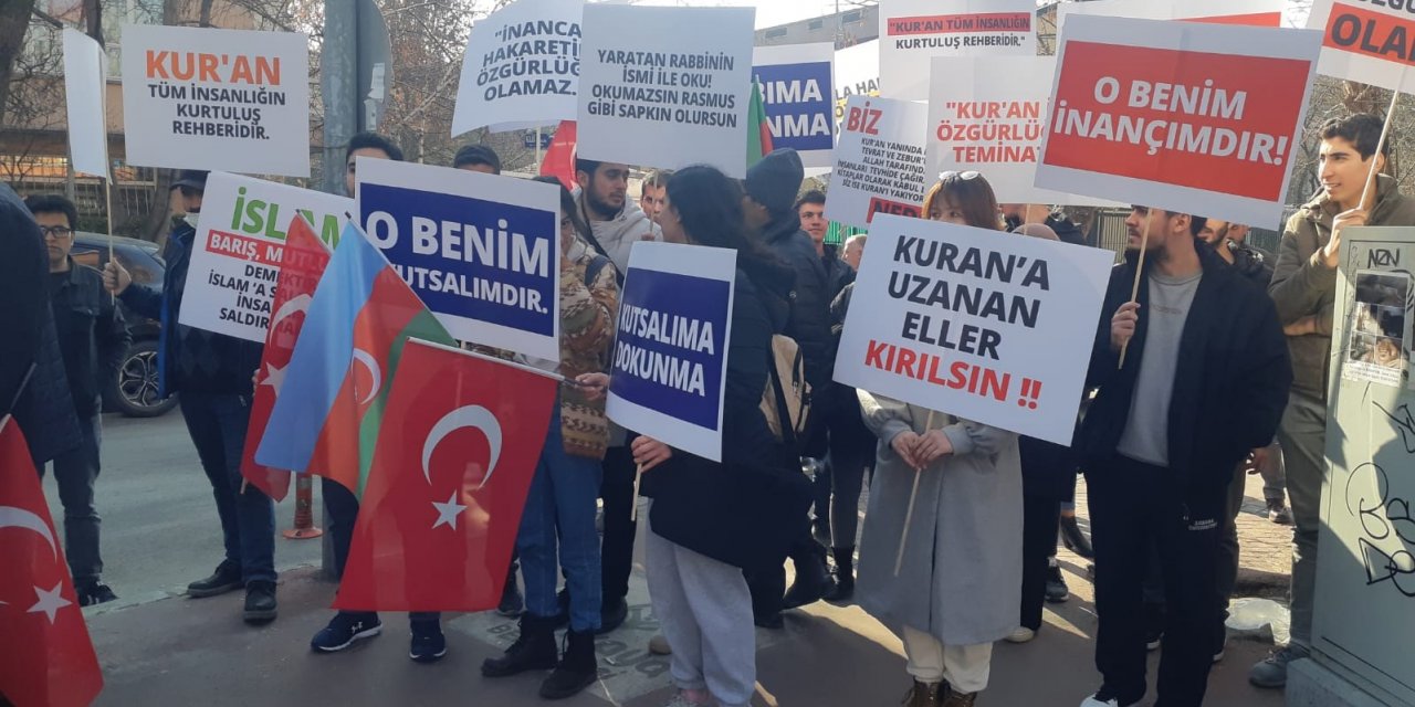 Sivil toplum kuruluşlarından İsveç Büyükelçiliği önünde protesto
