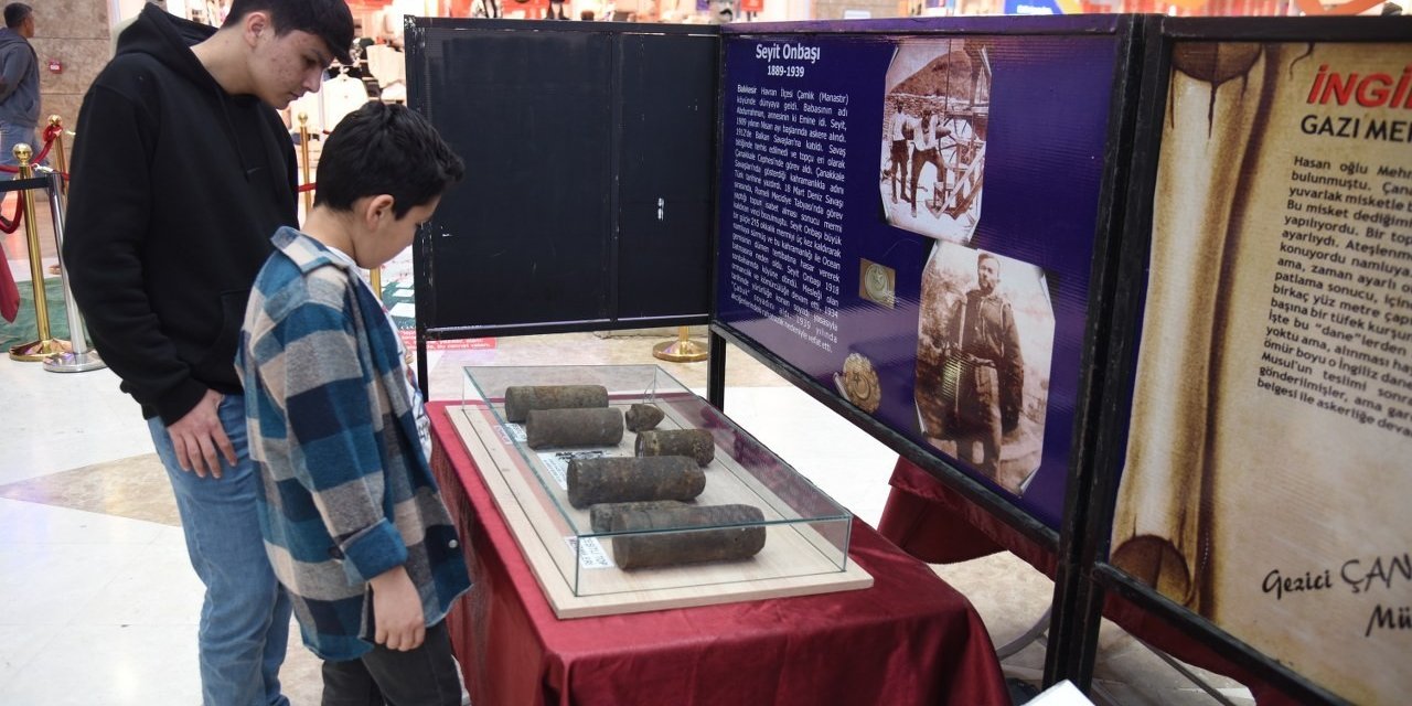 Çanakkale savaş malzemeleri sergisi yoğun ilgi görüyor