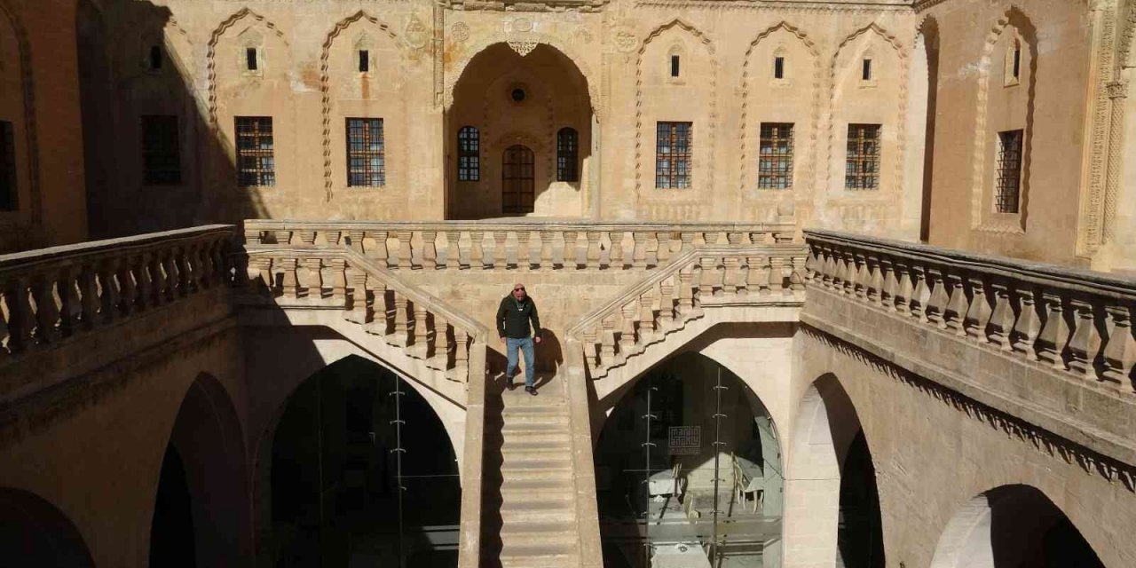Kadim şehir Mardin’in tarihi taş yapıları mimarisiyle dikkat çekiyor