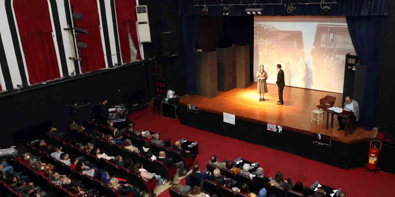 “Bir Yeryüzü Ozanı Rıfat Ilgaz” Mudanya’da sahnelendi