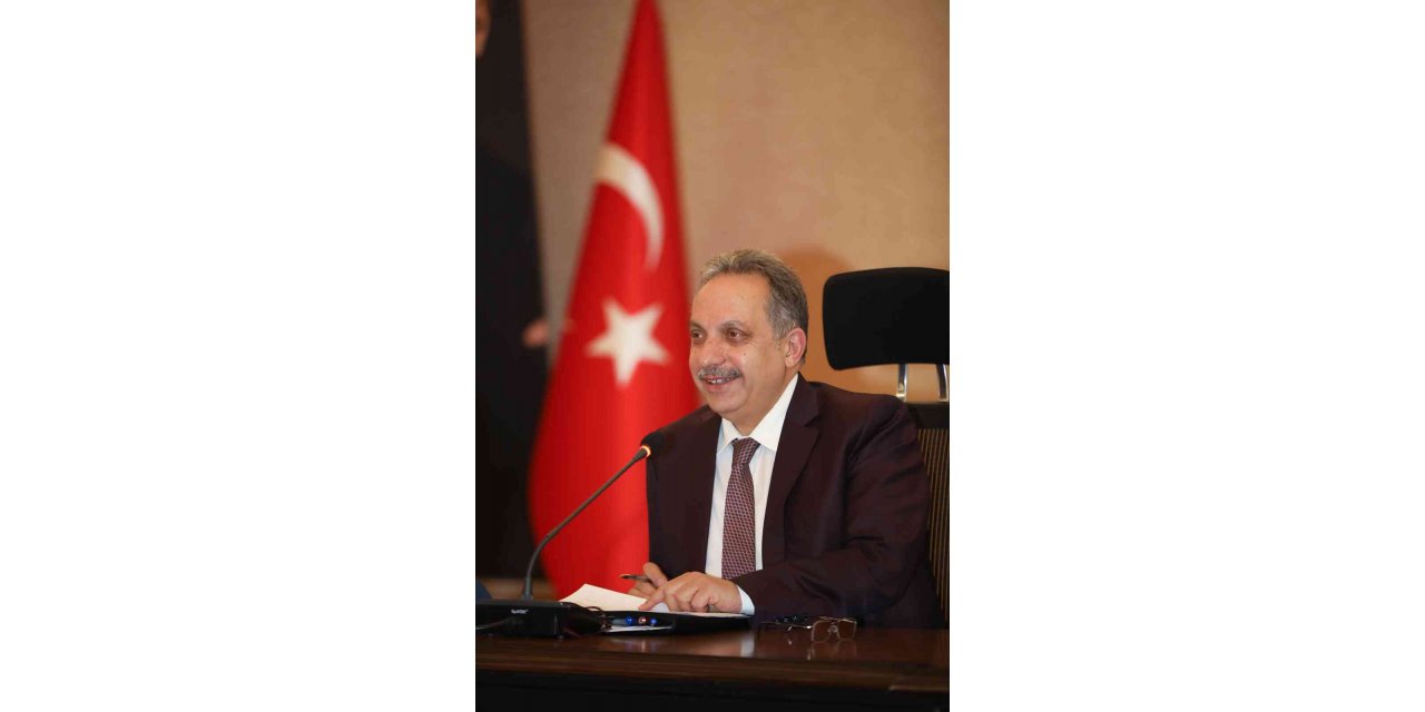 Başkan Yalçın’dan üç aylar ve Regaib Kandili mesajı