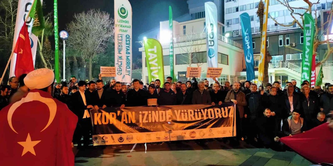 İsveç’e tekbir sesleriyle tepki gösterildi