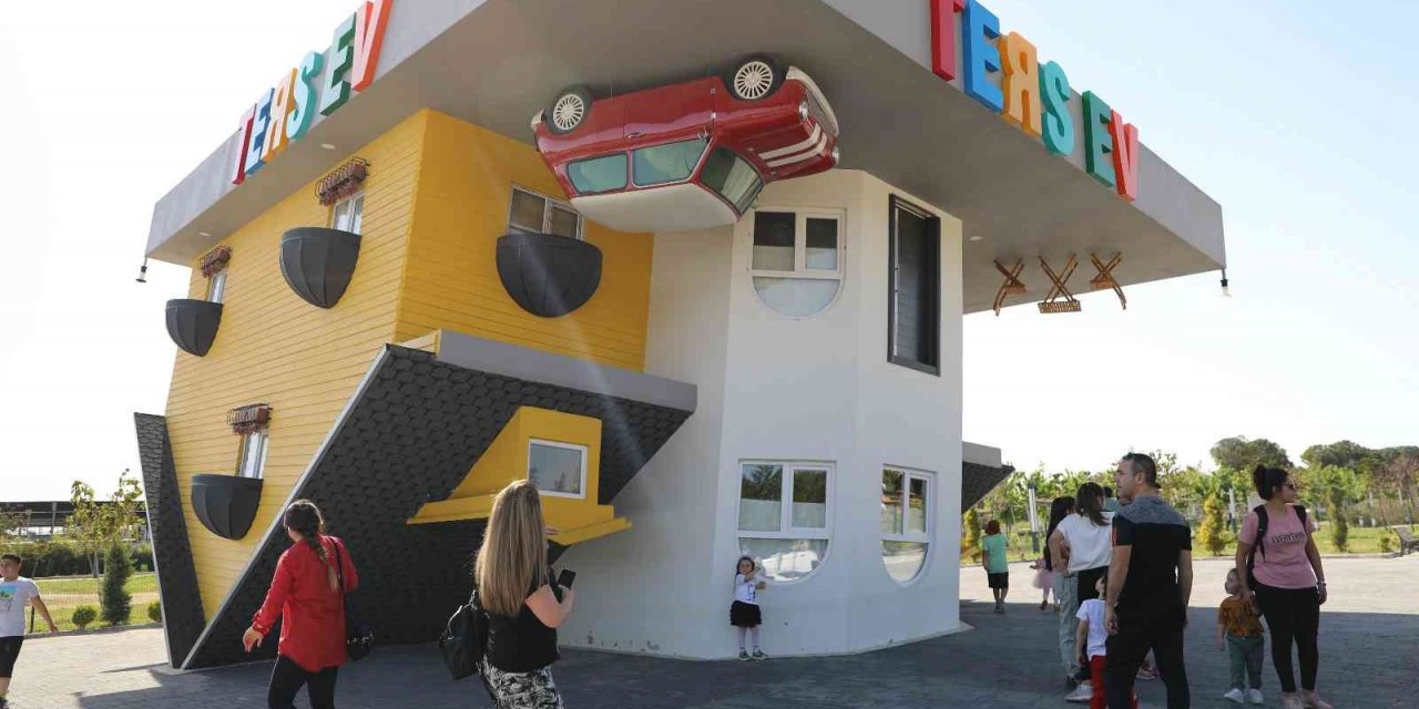 Yüreğir’de ters ev, çocukları ağırlıyor