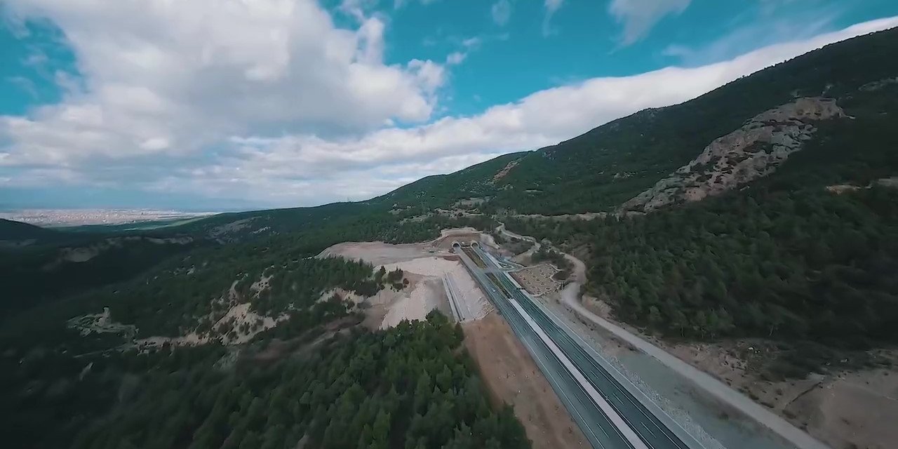 Bakan Adil Karaismailoğlu’ndan Honaz Tüneli paylaşımı