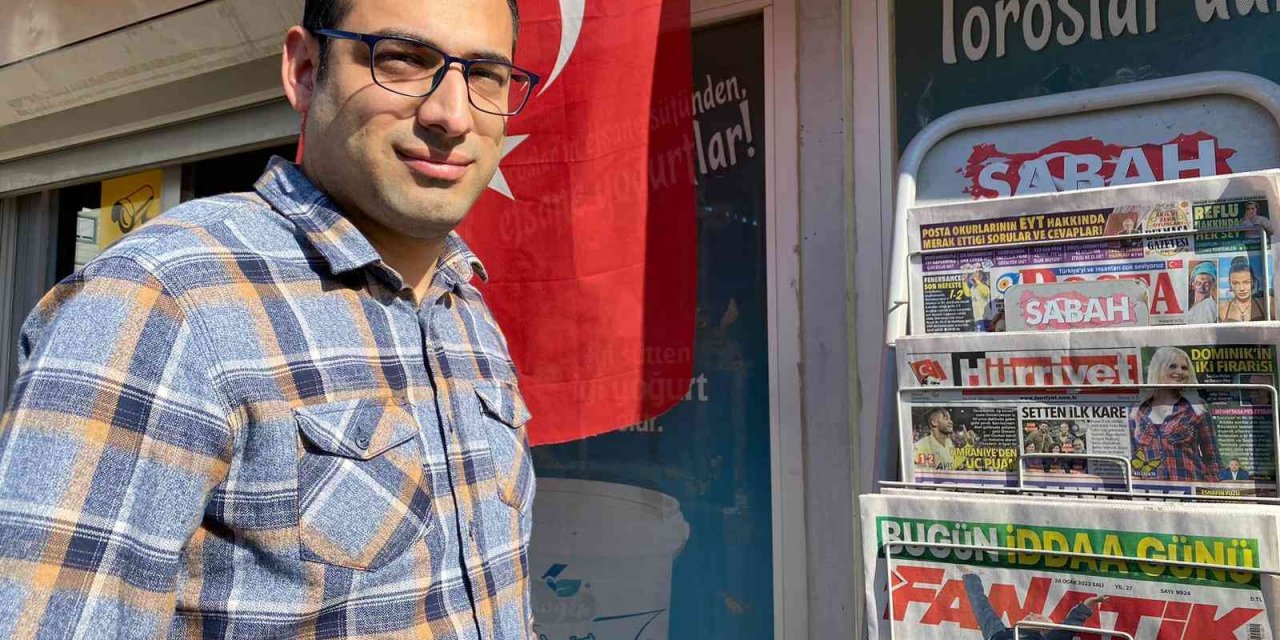 İade gazeteleri arabalarına yükleyip çaldılar