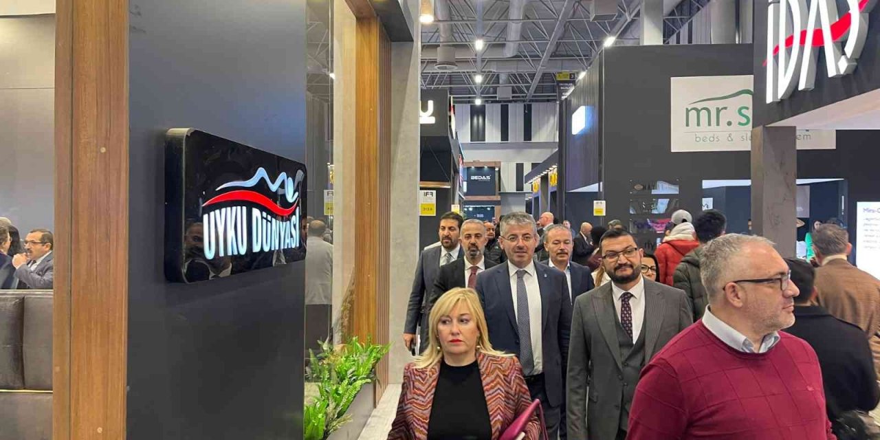 Başkan Çopuroğlu Kayserili mobilyacıları yalnız bırakmadı