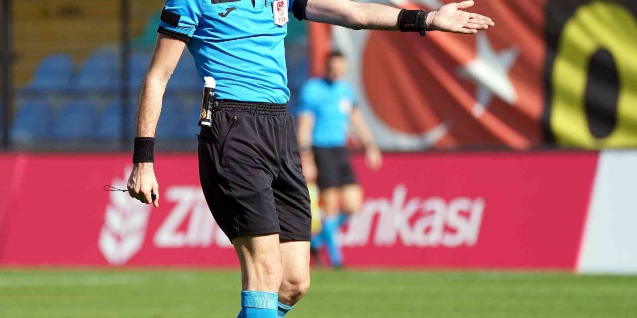 İstanbulspor-Kayserispor maçını Murat Erdoğan yönetecek