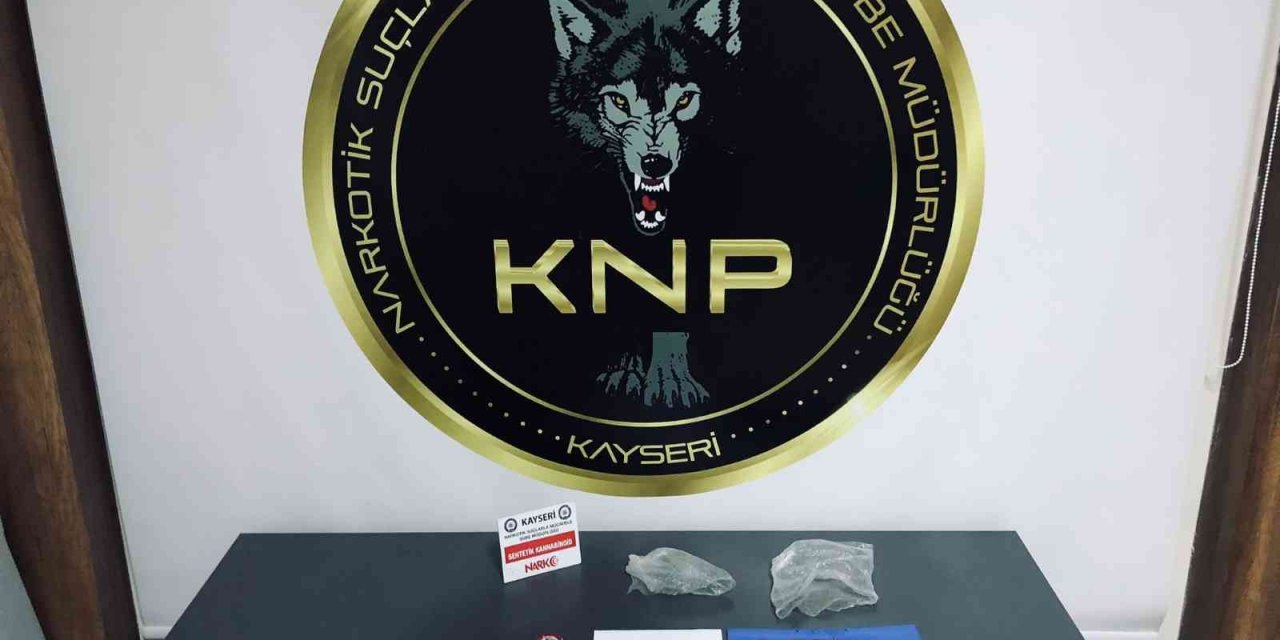 Zehir taciri narkotik polisinden kaçamadı