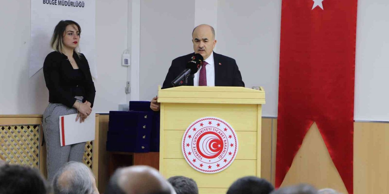 Vali Dağlı: "Tır trafiğine çözüm üretiyoruz"