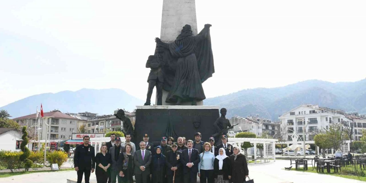 Vali Tavlı, Fethiye’de şehit aileleri ve gaziler ile bir araya geldi