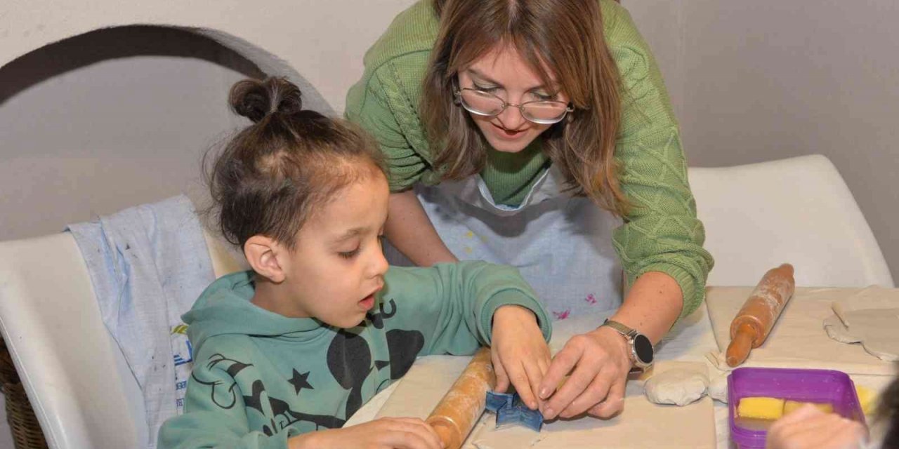 Minikler özenle kendi tasarımlarını yaptı