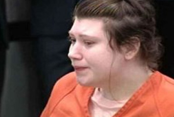 Hamile kadının karnından bebeği çaldı