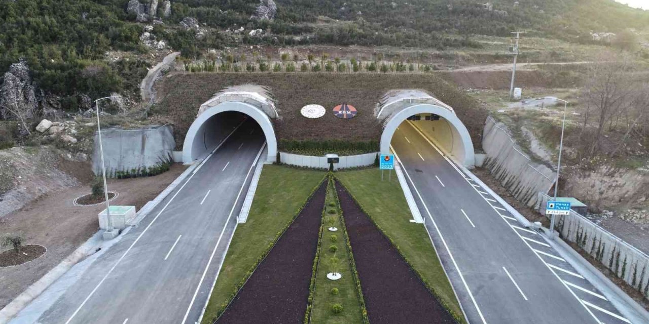 Honaz Tüneliyle Denizli geçişi 35 dakika kısalıyor