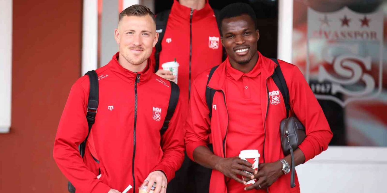 Sivasspor kafilesi 5 eksikle Malatya’ya gitti