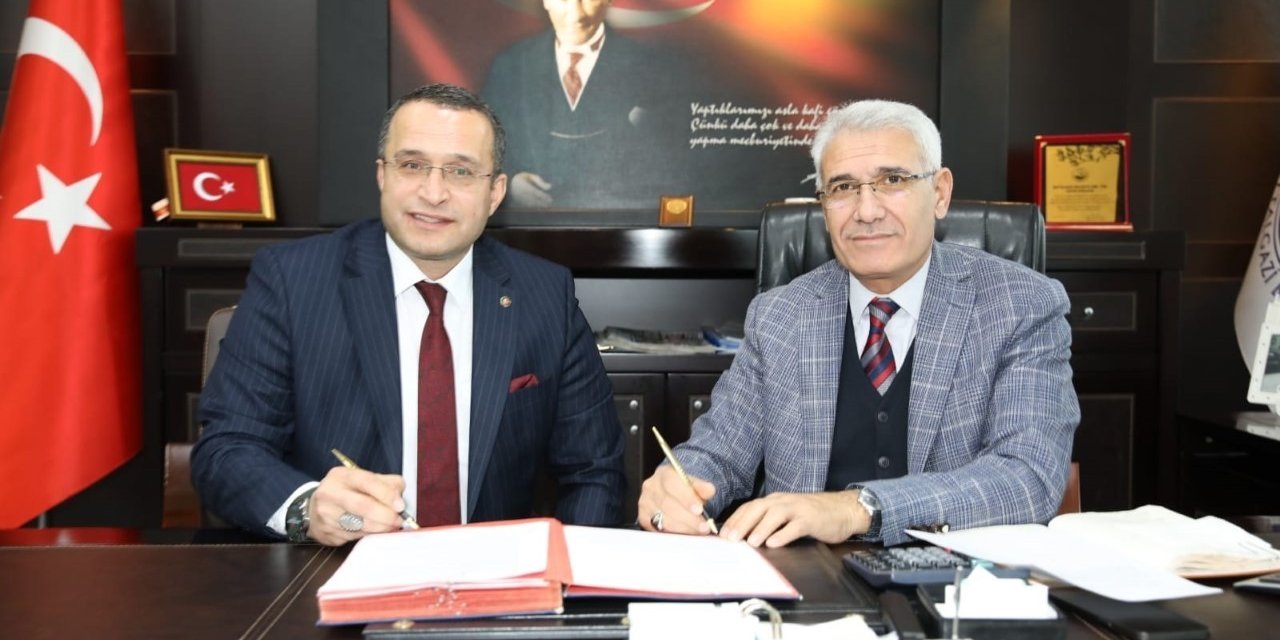 Battalgazi Belediyesinde en düşük personel maaşı 12 bin liraya yükseldi