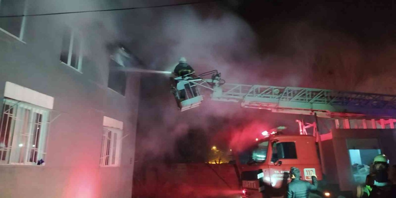 Aydın’da çıkan yangında bir ev kullanılamaz hale geldi