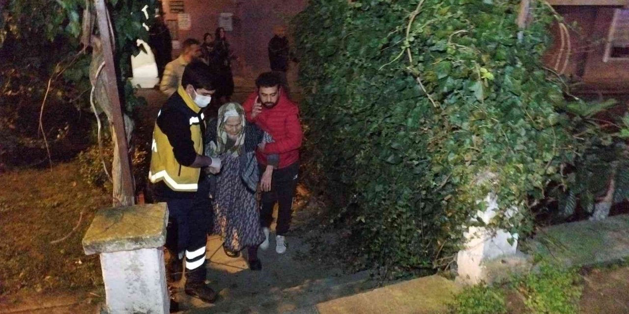 Yaşlı kadın gaz sızıntısı olan evde uyuya kaldı, ekipler seferber oldu
