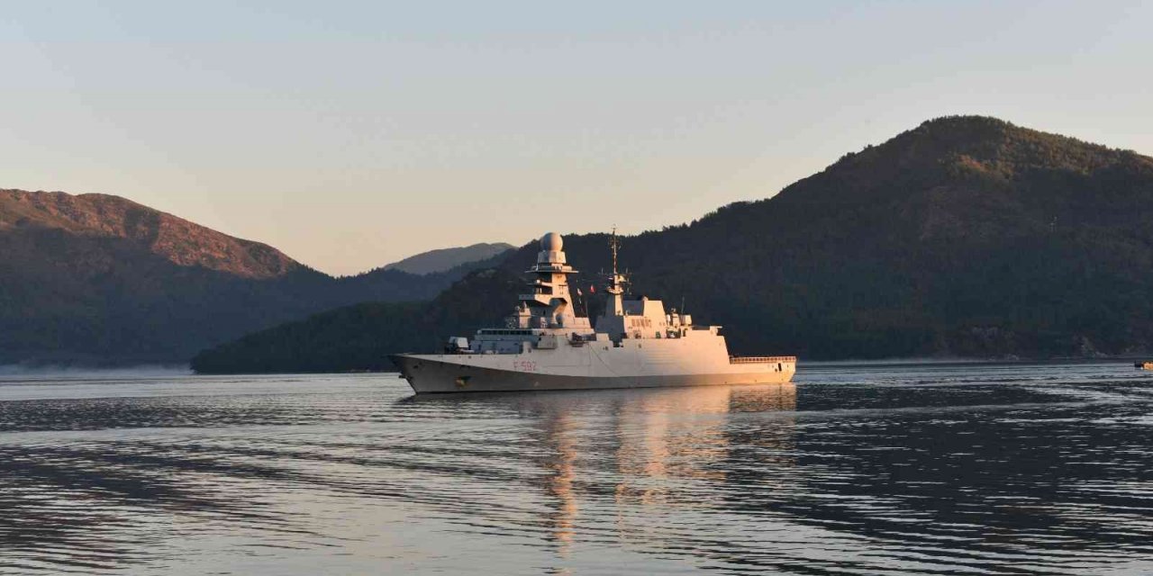 İtalyan Deniz Kuvvetlerine ait fırkateyn Aksaz’a liman ziyareti gerçekleştirdi