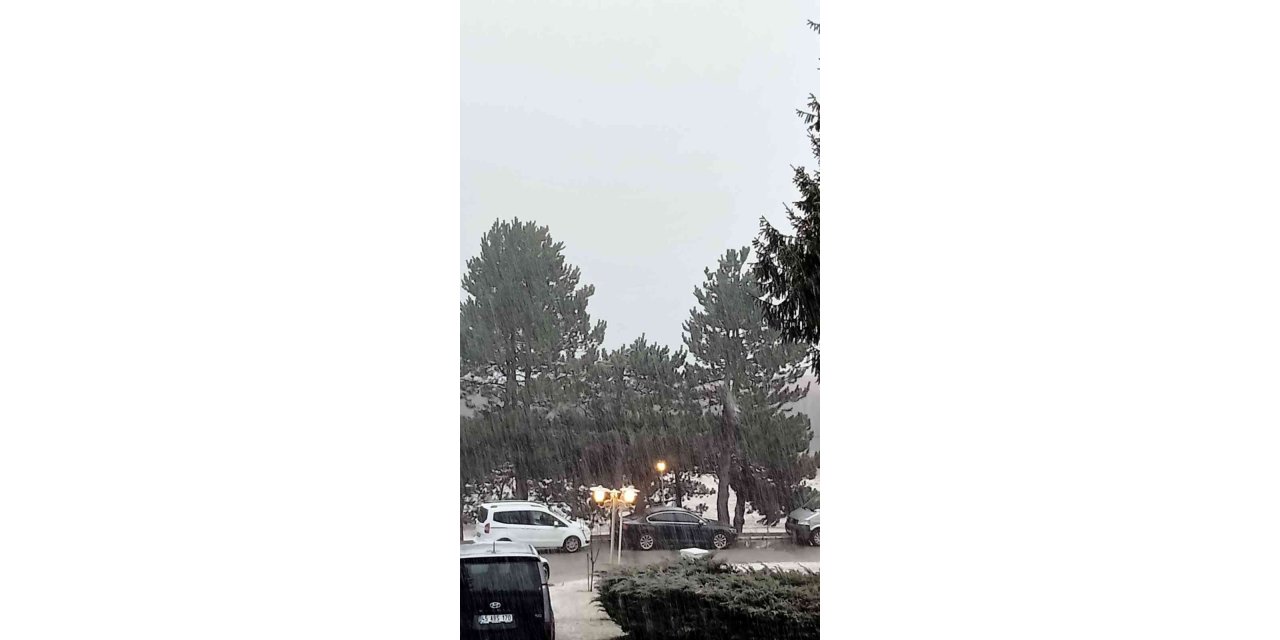 Abant’ta kar yağışı başladı