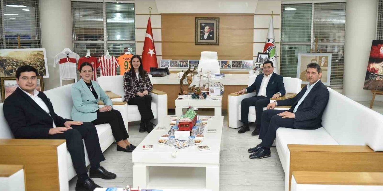 AK Parti Genel Başkan Yardımcı Karaaslandan, Tütüncüye ziyaret
