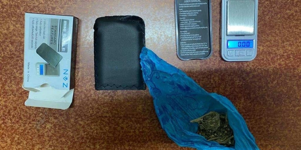 Jandarma ekipleri uyuşturucuya geçit vermiyor