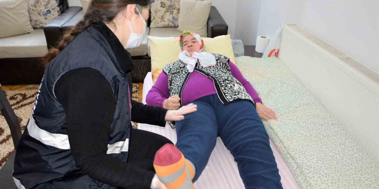 Engelli hastalara fizik tedavi hizmeti