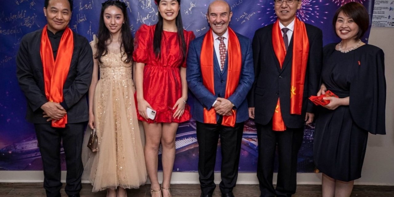Başkan Soyer, Çin yeni yılını kutladı