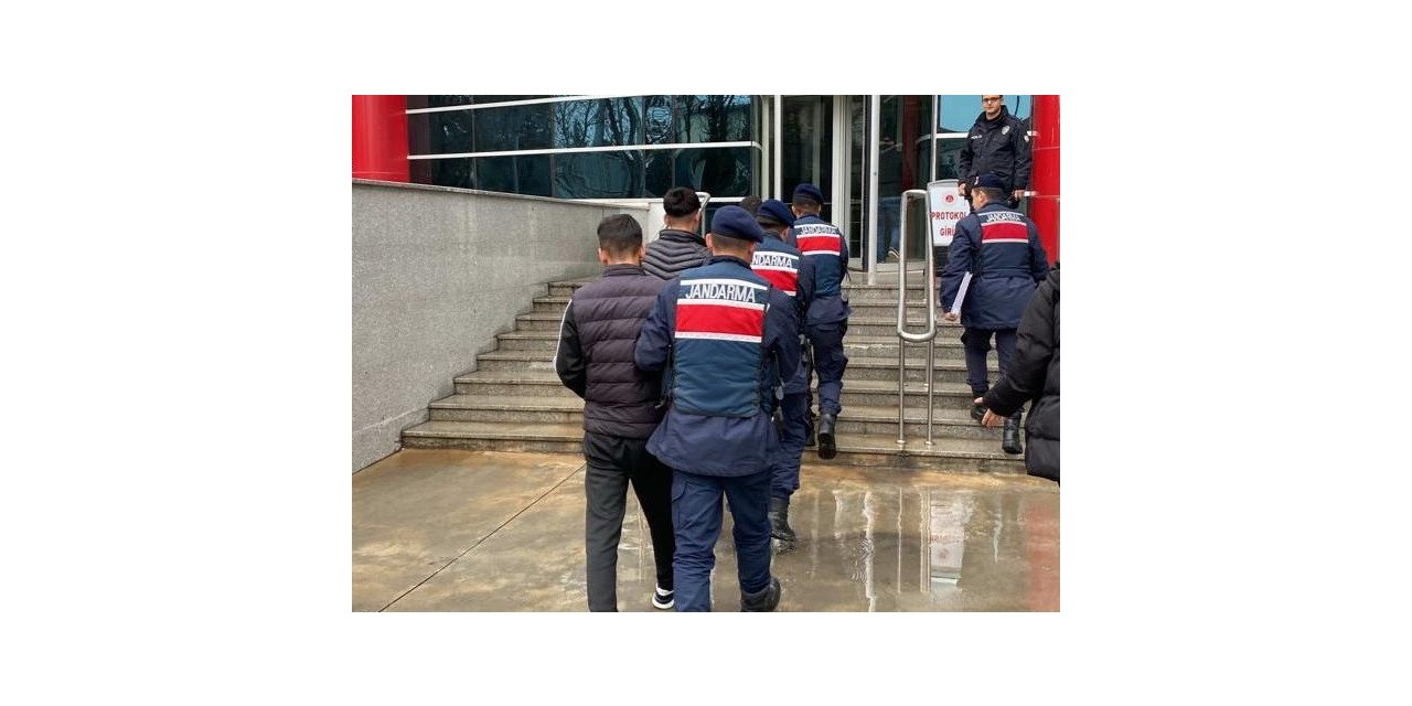 Hırsızlar jandarma ekiplerinden kaçamadı