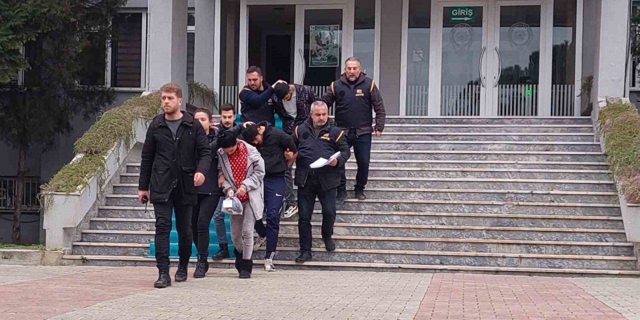 Tekirdağ’da bir kişinin öldürüldüğü olayda kadın ve arkadaşı tutuklandı