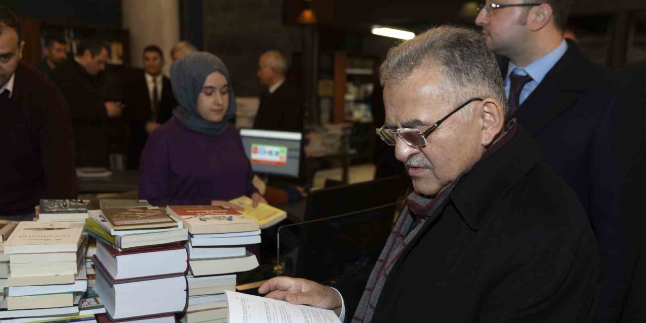 Büyükkılıç’ın kültür ve edebiyata kitap sayısı 40’ı aştı