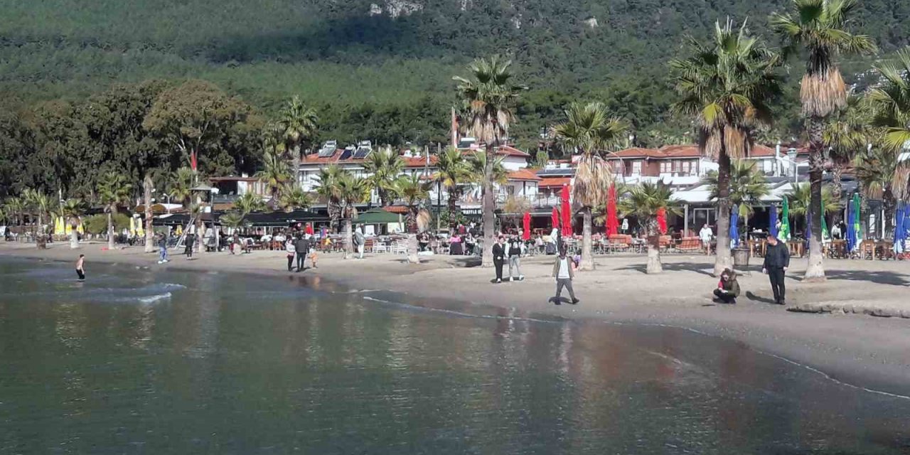 Sağanak yağış sonrası deniz keyfi