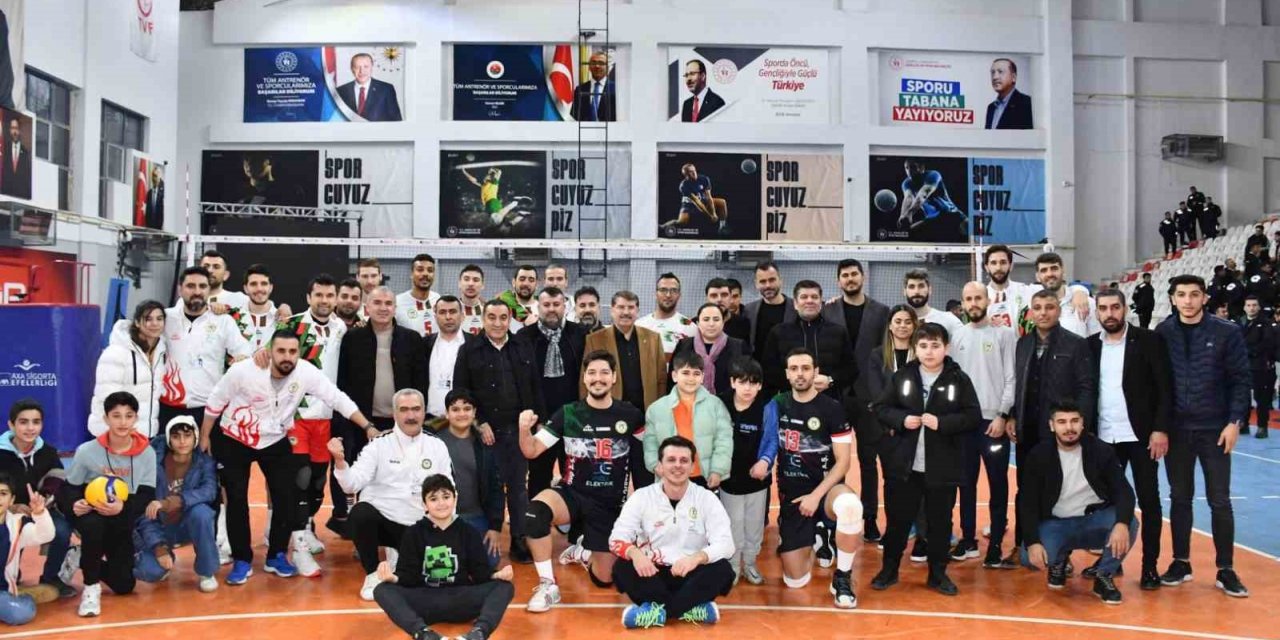 Efeler Ligi 17. hafta: Cizre Belediyespor: 3 - Develi Belediyespor: 2