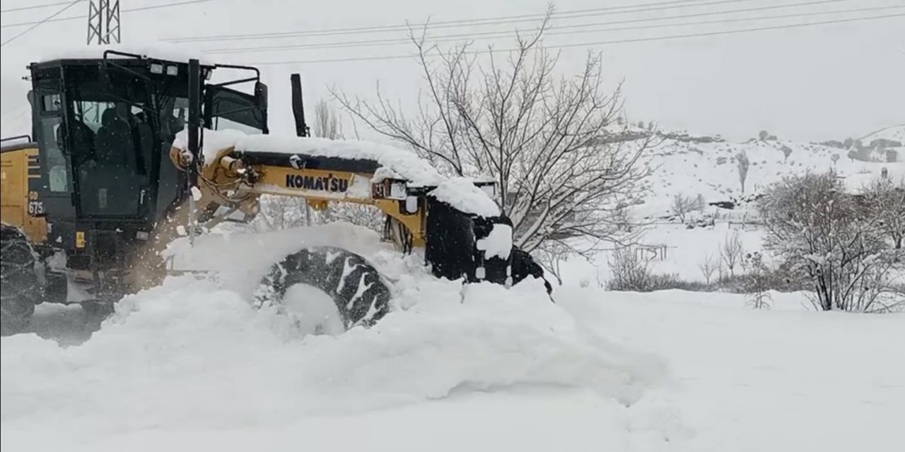 Adıyamanda köy yolları ulaşıma açıldı