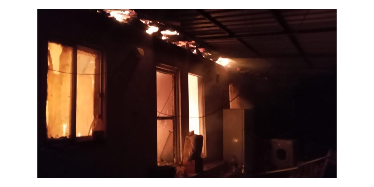 Ula’da ev yangını