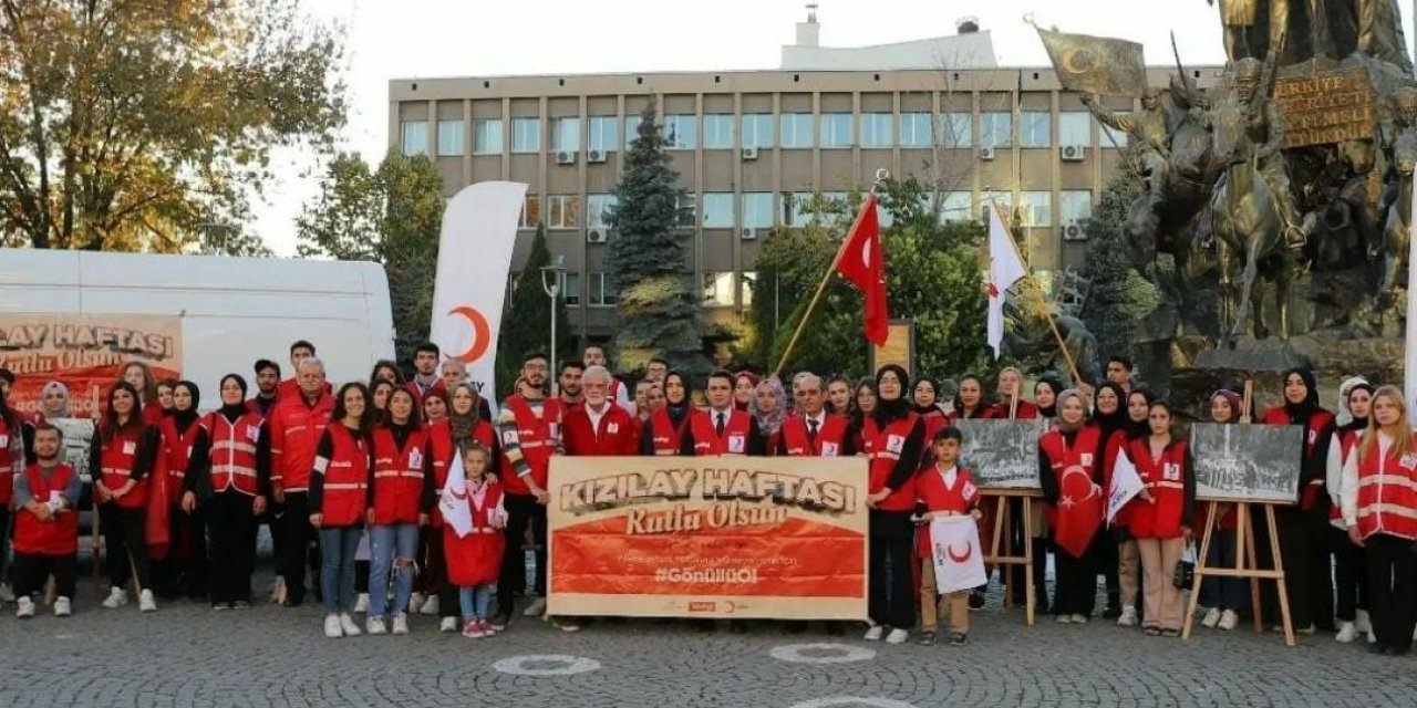 Uşak Kızılay çalışmalarını 2023 yılında da aralıksız sürdürüyor